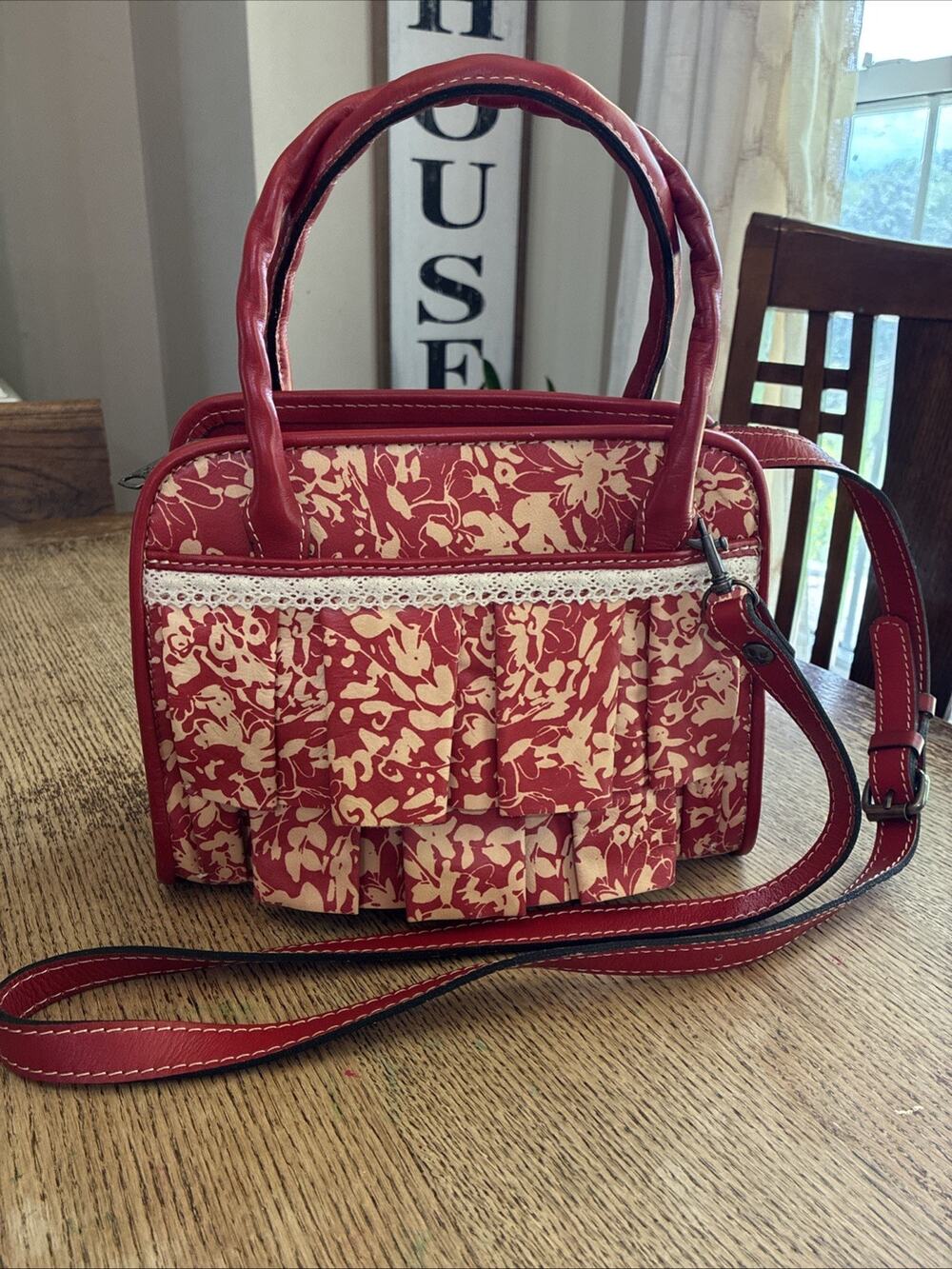 Patricia Nash Crossbody Red & Beige Floral Handbag Leather CLEAN! Cottagecore